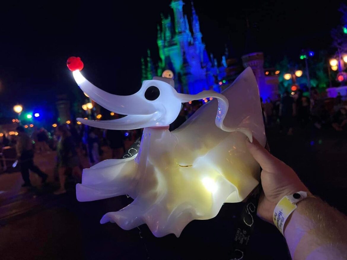 Zero Popcorn Bucket available now in Disney World Chip and Company