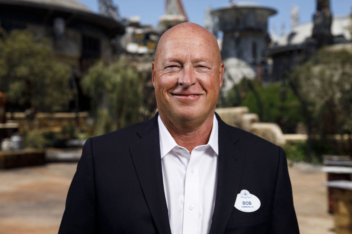 Video: Bob Chapek Wants to Customize Fan Experiences and Praises Disney Park Pass Reservation System