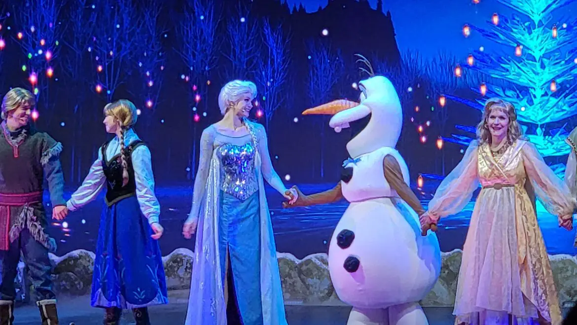 Olaf’s Frozen Adventure Finale returns to Frozen Sing-Along for the Holiday