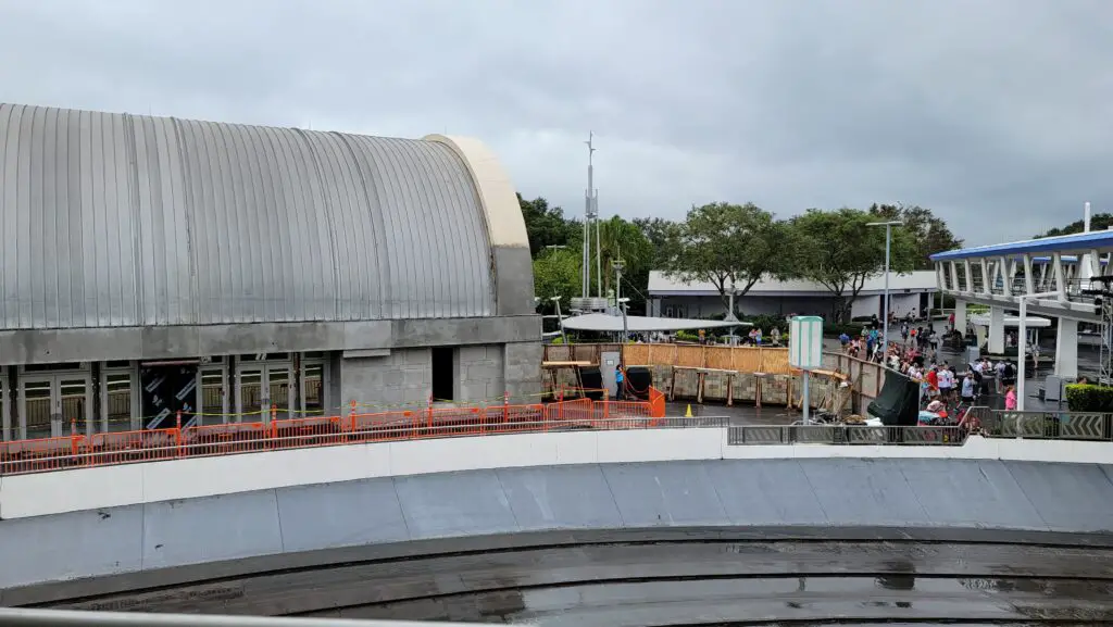 Magic Kingdom's Power And Light Co Building Construction