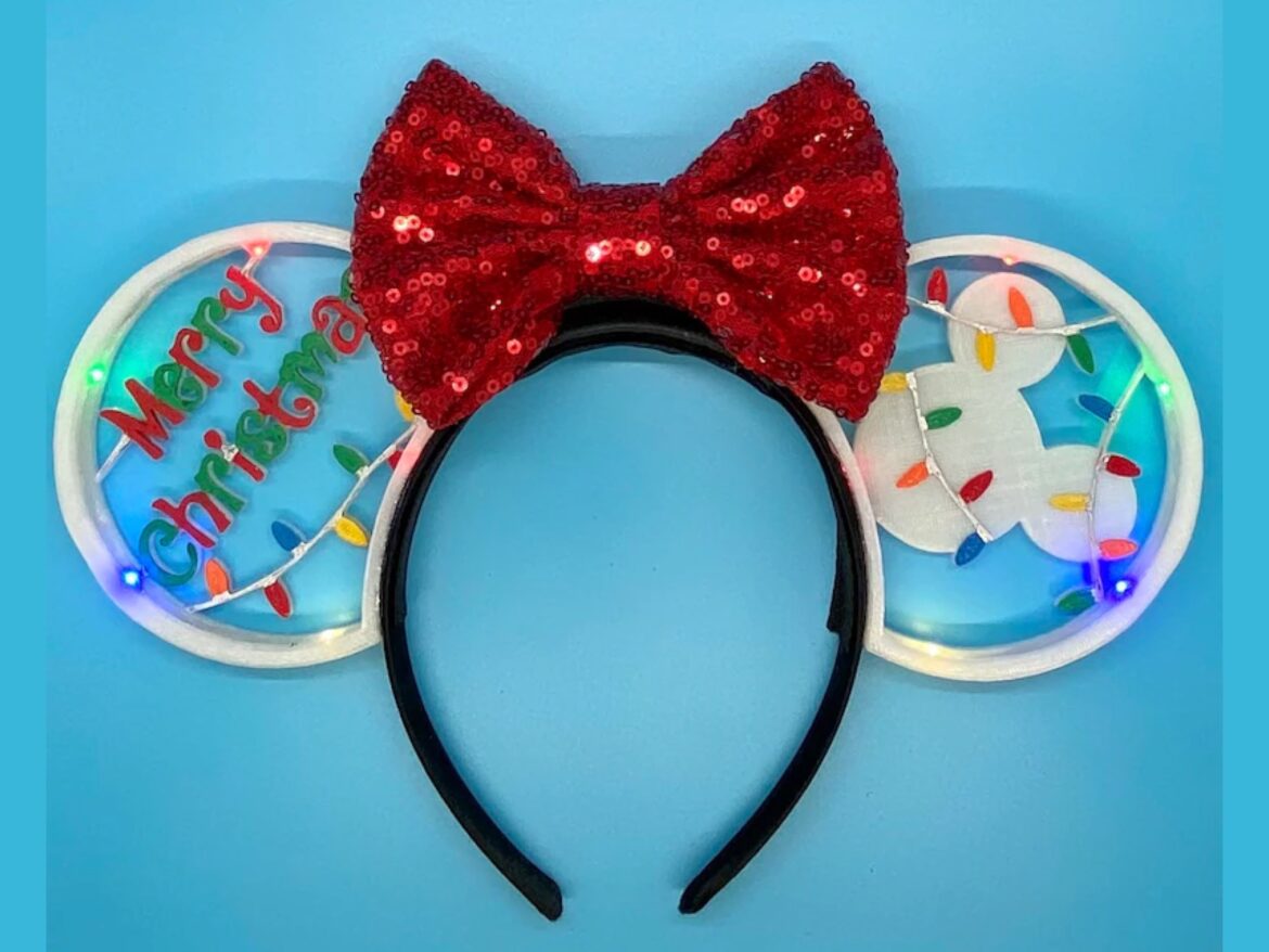 Light Up Christmas Minnie Ears For This Holiday Season!