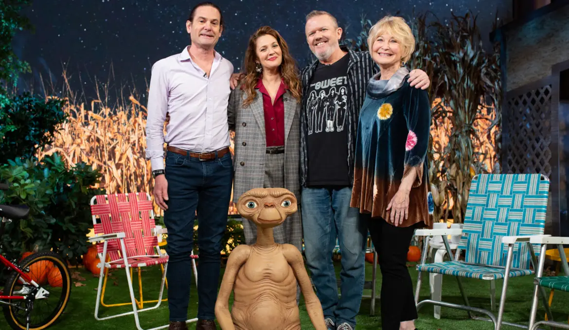 The Cast of ET reunites for film’s 40th anniversary