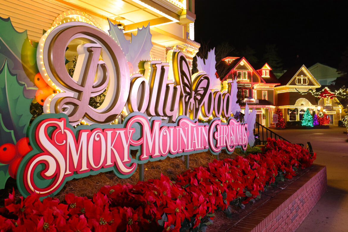 Dollywood’s Smoky Mountain Christmas Returns November 5th with 6 Million Lights
