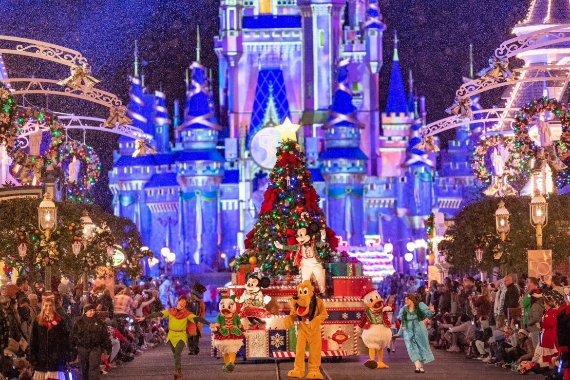 Mickey’s Very Merry Christmas Party Entertainment Times Revealed