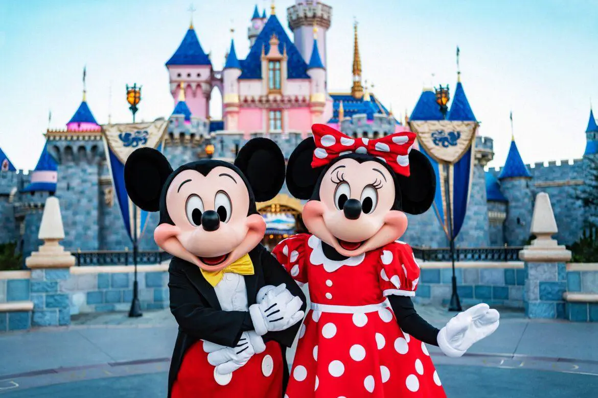 Disney World, Disneyland, and Disney Wish all named Good Housekeeping 2023 Family Travel Award Winners