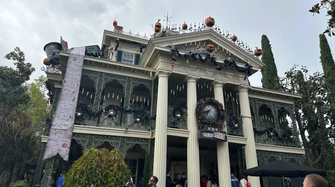The Haunted Mansion in Disneyland Closing for Refurbishment in January