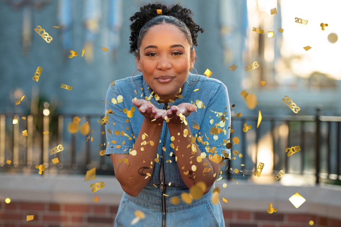 Ring in the New Year with this 2023 Confetti Magic Shot