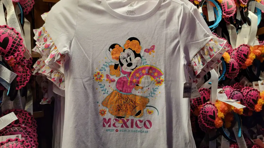Minnie Cantina Collection