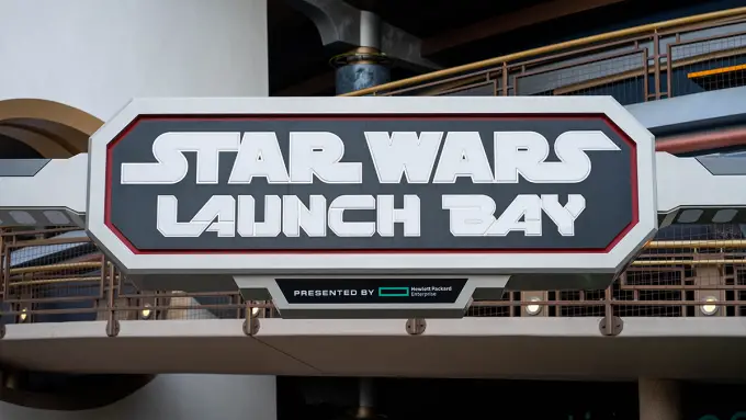 Star-Wars-Launch-Bay@2x-680x383-1