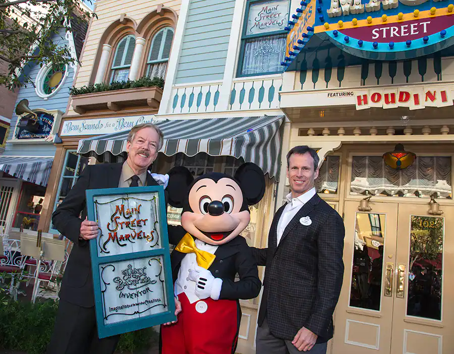 Walt Disney Imagineer Tony Baxter Hosting Give Kids the World Panel