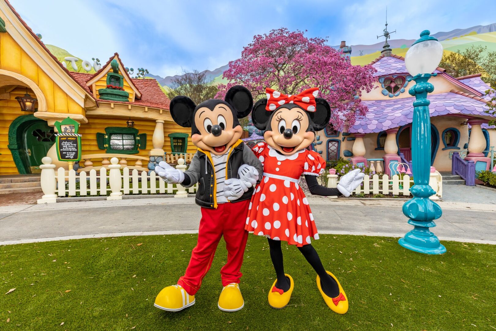 Reimagined Mickey’s Toontown Reopens to Interactive Play for Families and Young Children
