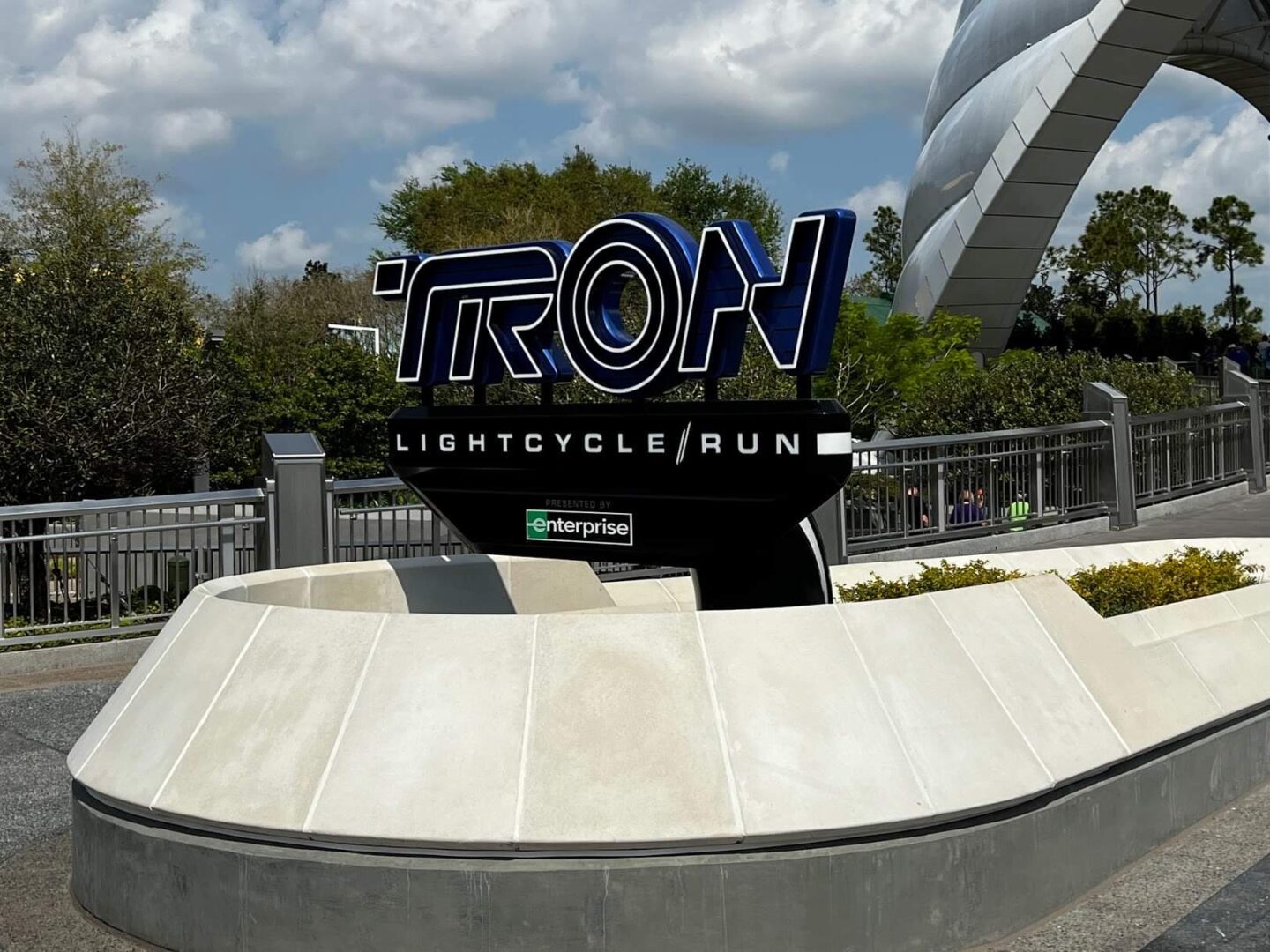 More details on the Tron Lightcycle Run Virtual Queue Revealed