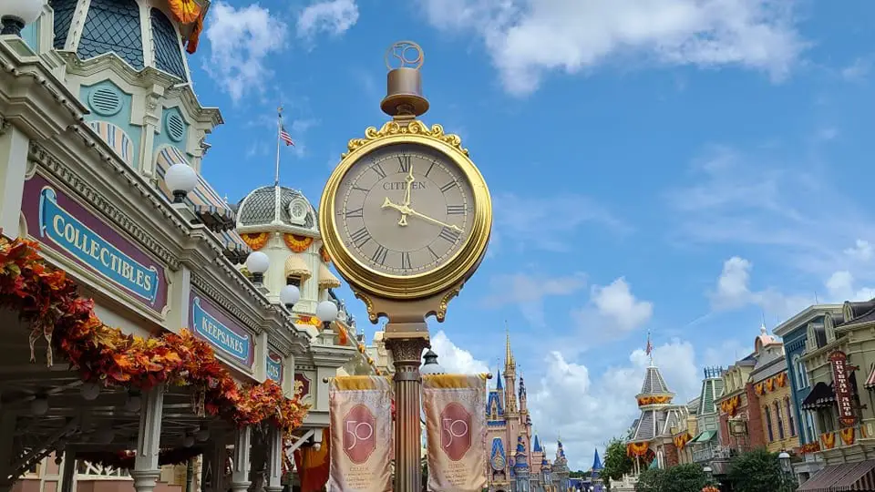 CITIZEN Donating Mickey Mouse Clocks to Walt’s Hometown Schools