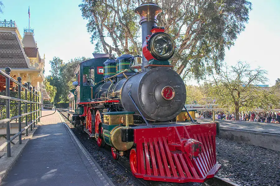 Original Disneyland Railroad Steam Engine Returns to Service