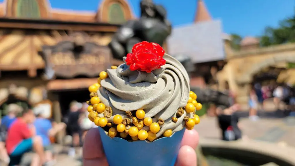 The Grey Stuff Cupcake Returns to the Magic Kingdom