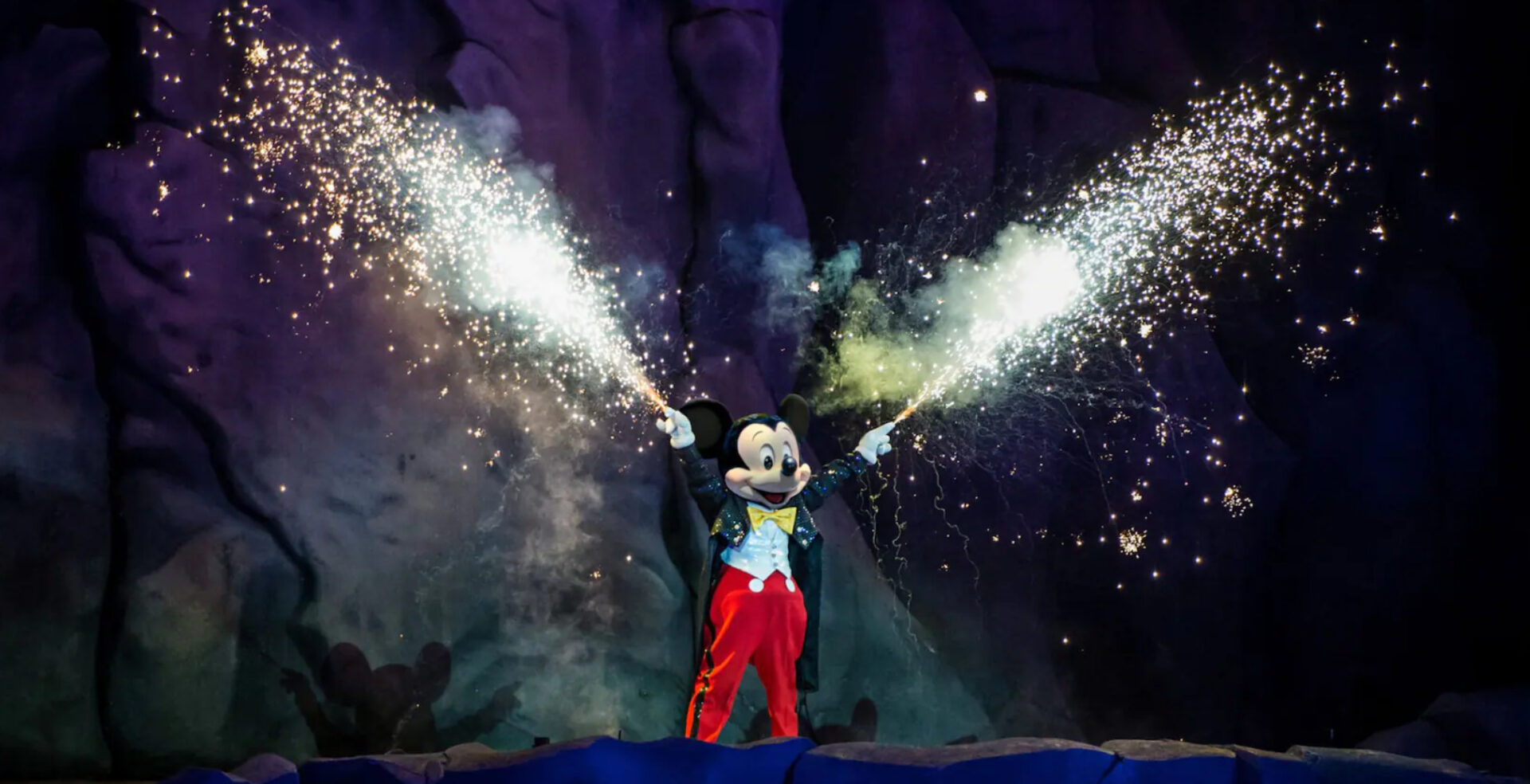 Fantasmic Not Expected to Return Till At least May 14th