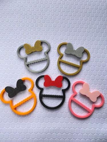 Minnie Mouse Shirt Clip