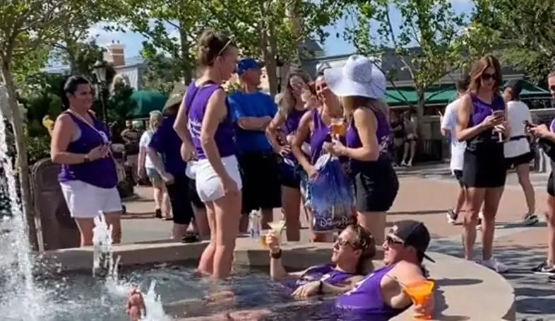 Video: Guests Use France Pavilion Fountain in EPCOT as a Pool