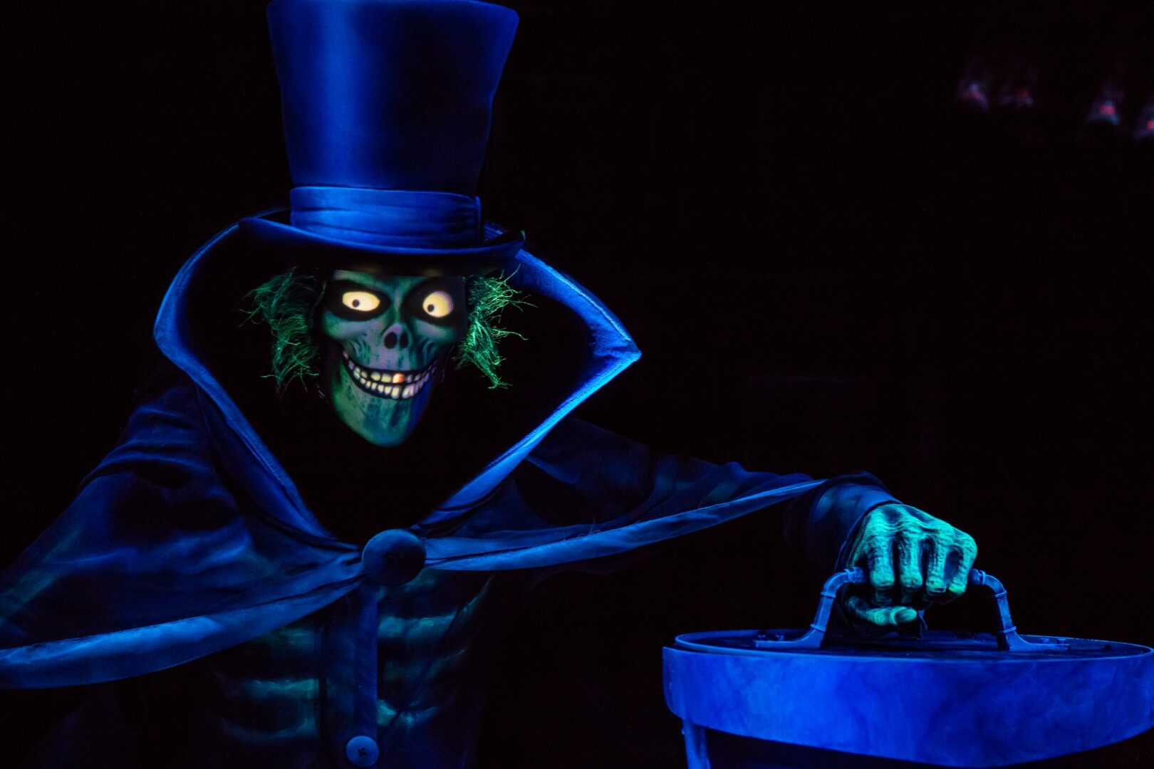 First Look at the Hatbox Ghost Coming to the Haunted Mansion in the Magic Kingdom