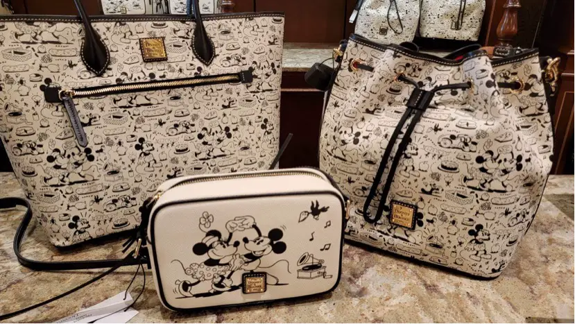 Disney Dooney & Bourke Drawstring Bag - Mickey & Minnie Picnic