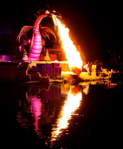 Images_DLR_Maleficent-from-Fantasmic-1_2012_01_30-WEB