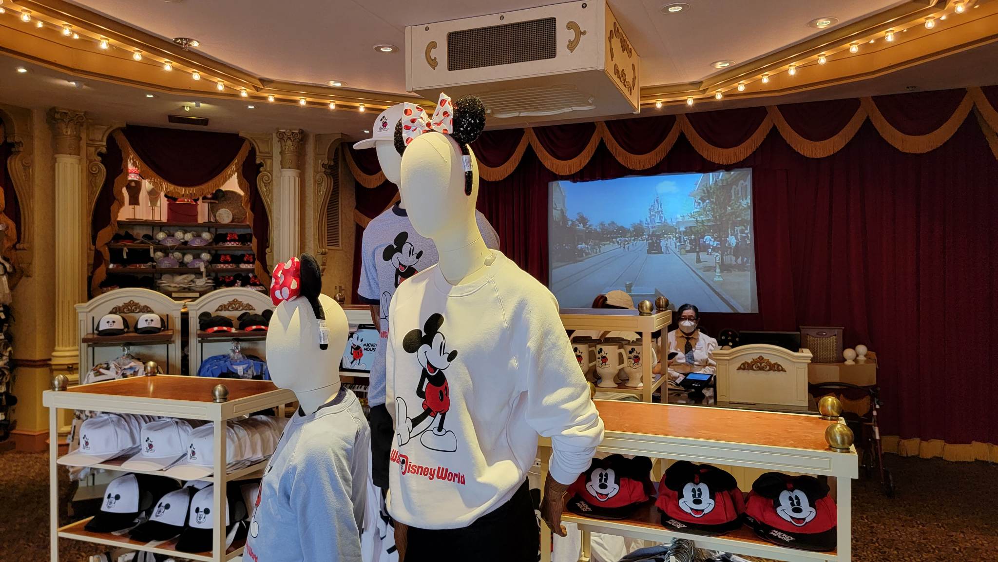 Vault Store is Now Gone from the Magic Kingdom Chip and Company