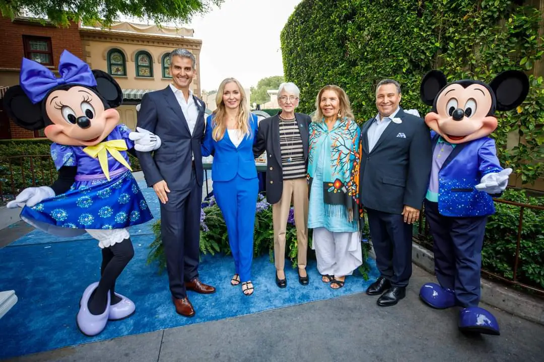 Disney Dedicates Windows on Main Street USA to Make-a-Wish