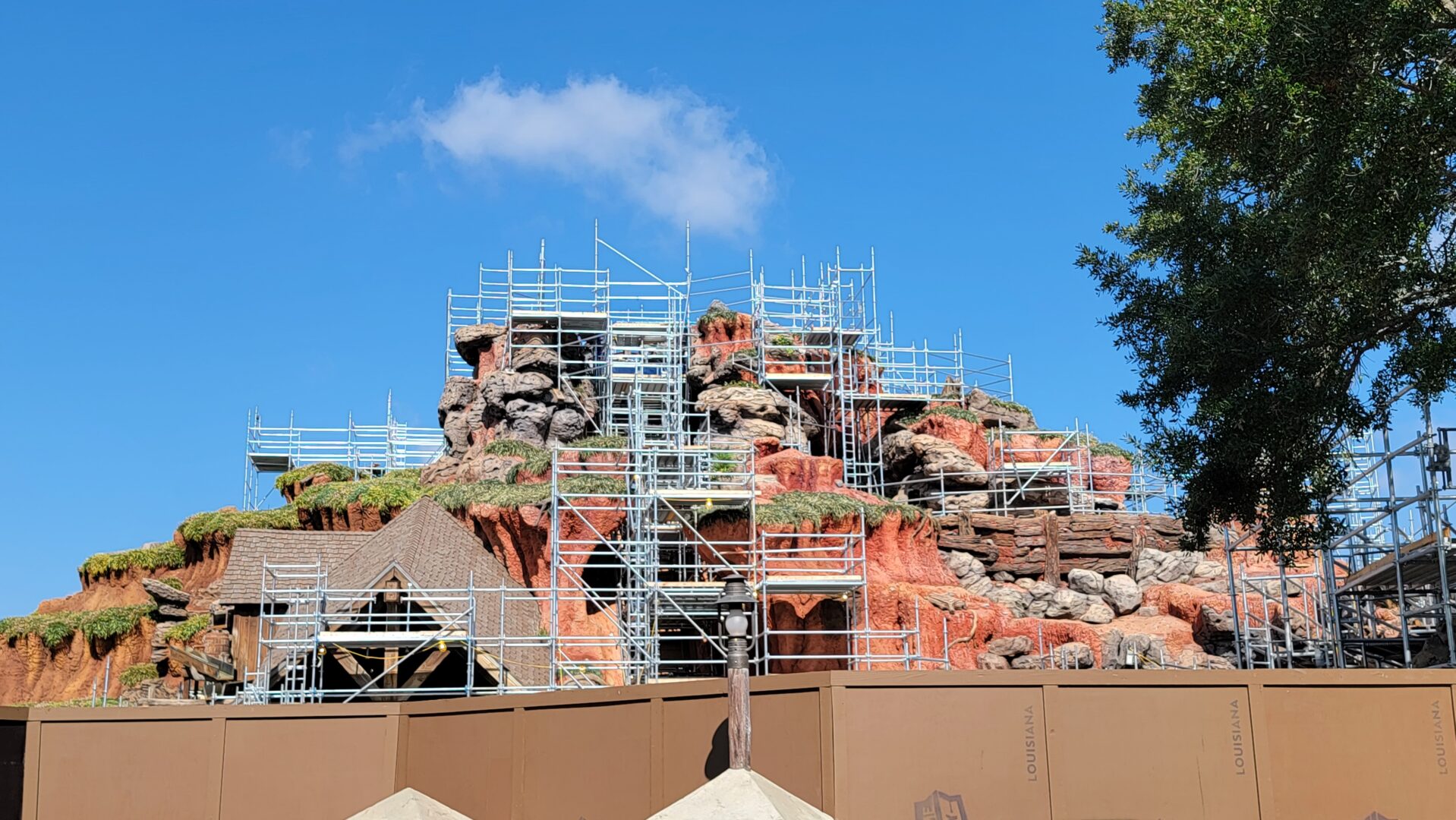 Top of Splash Mountain Gone as Work Continues on Tiana’s Bayou Adventure