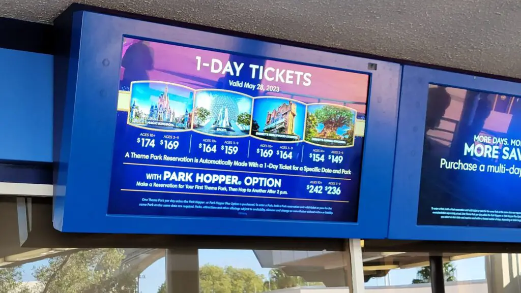 Low Park Attendance Hits Disney World on Holiday Weekend