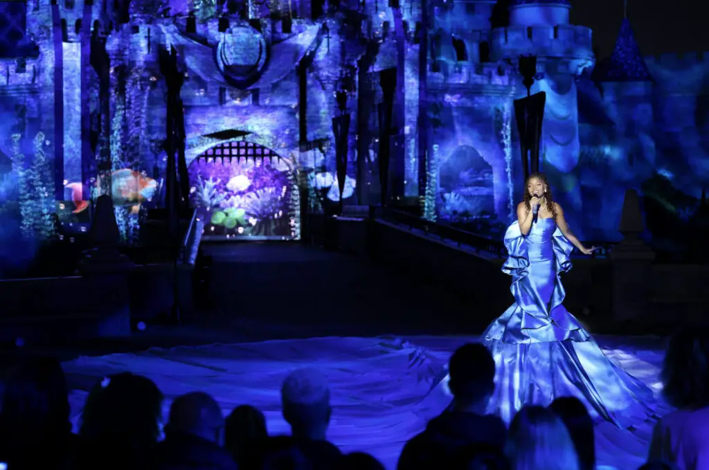Halle-Bailey-Enchants-Disneyland-Crowd-with-Captivating-Performance-of-Part-of-Your-World
