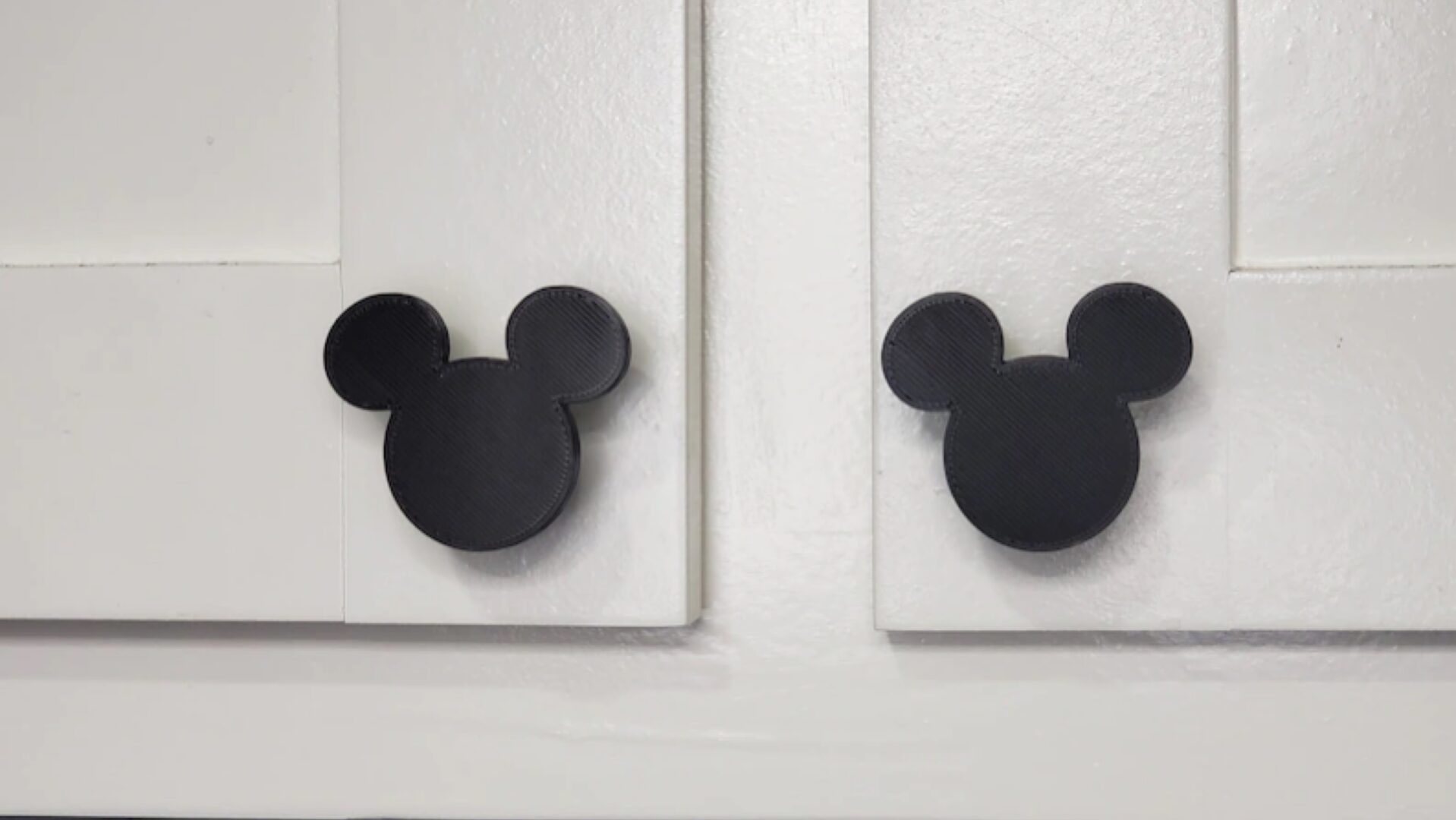 These Mickey Mouse Knobs Will Add An Enchanting Touch To Your Home!