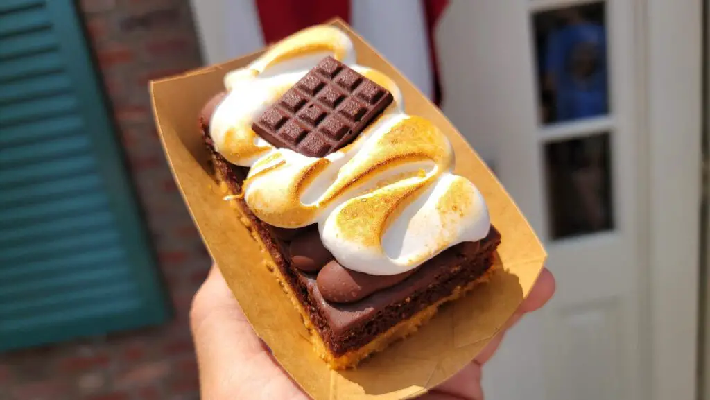 S'mores Brownie from the Regal Eagle Smokehouse in EPCOT