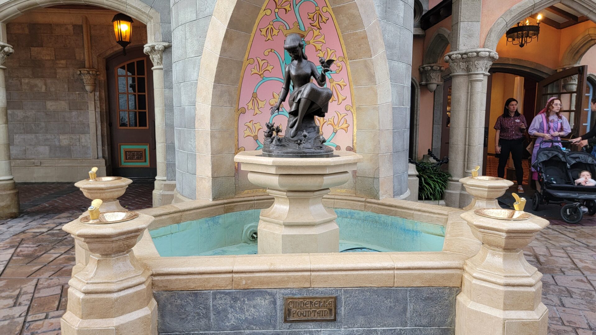 Cinderella Castle Fountain Drained in the Magic Kingdom