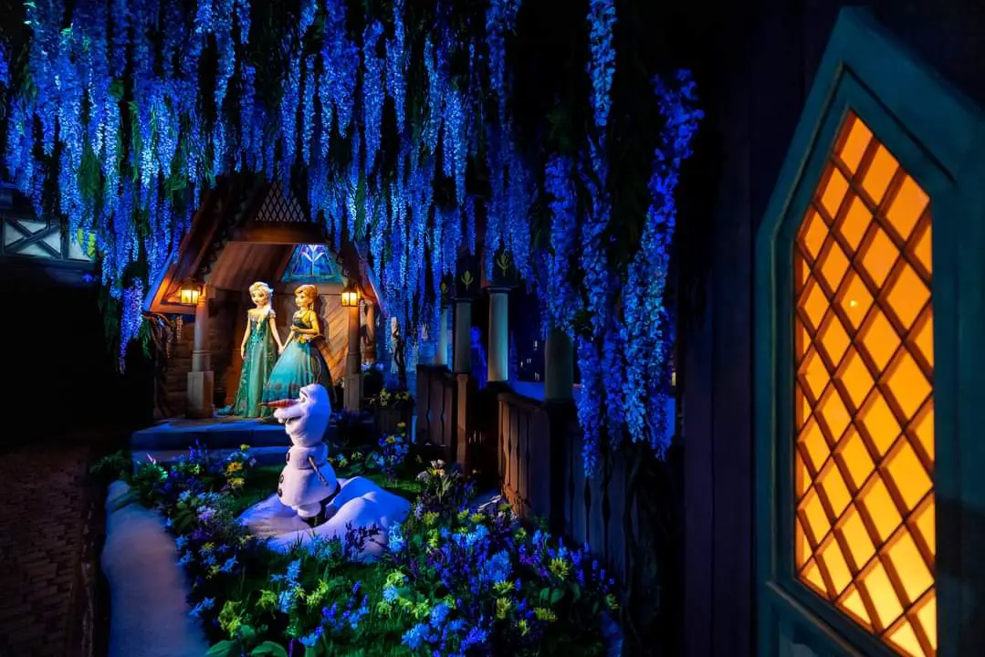 First Look at Frozen Ever After at Hong Kong Disneyland