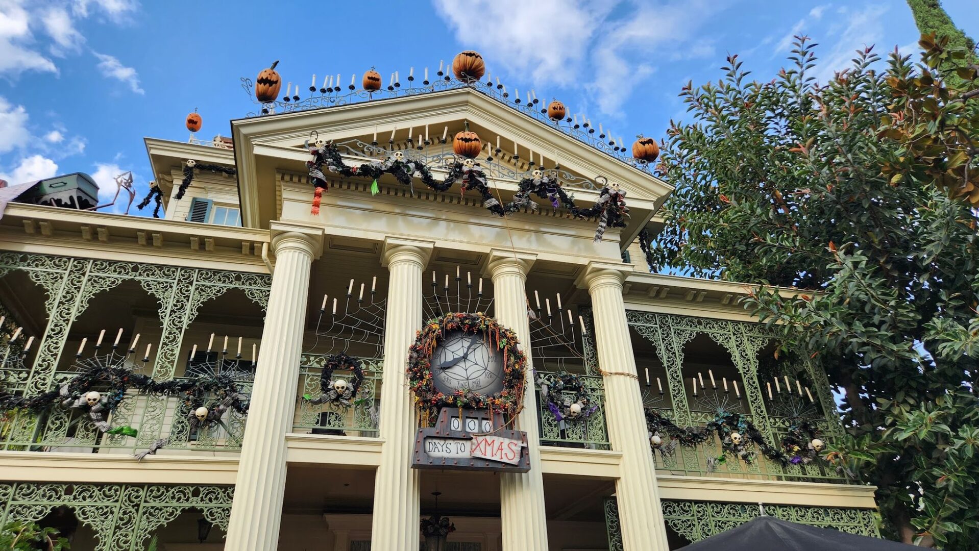 Haunted Mansion Holiday Overlay Opening Date Announced For Disneyland