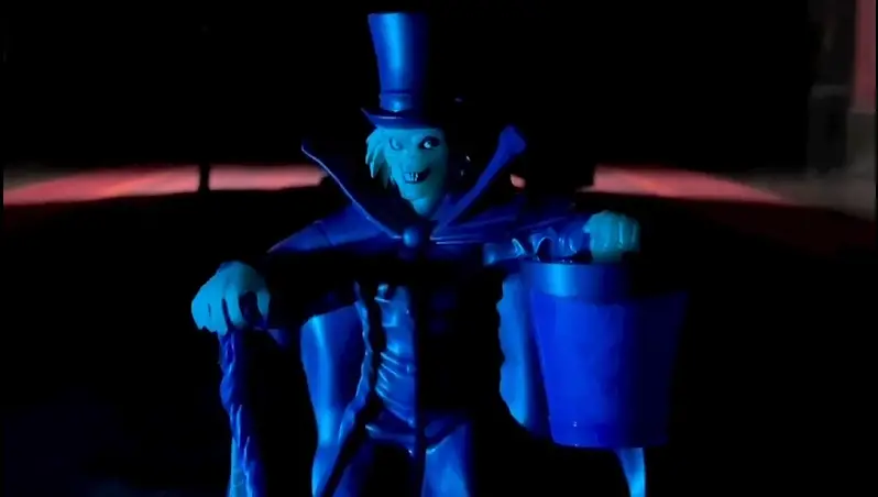 New ‘Haunted Mansion’ Hatbox Ghost Sipper Coming to Disneyland
