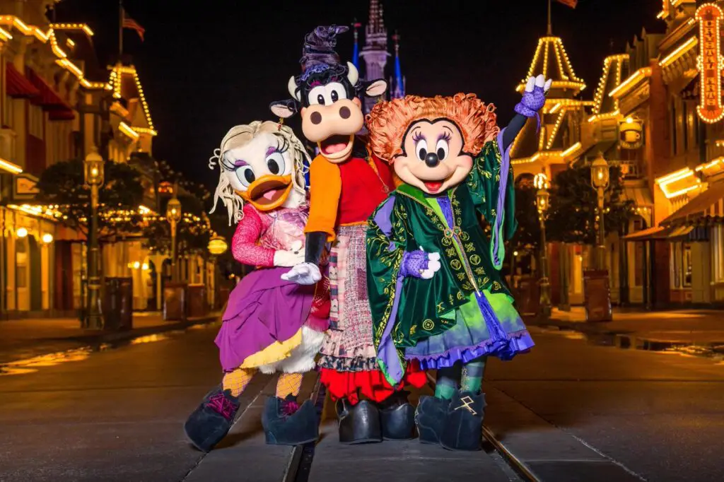 Flavors of Florida with Chef Art Smith, Some Showtimes Announced for Mickey’s Not So Scary Halloween Party, Muppets Lab Will Only Appear on Screen, Barbie Movie Smashes Records