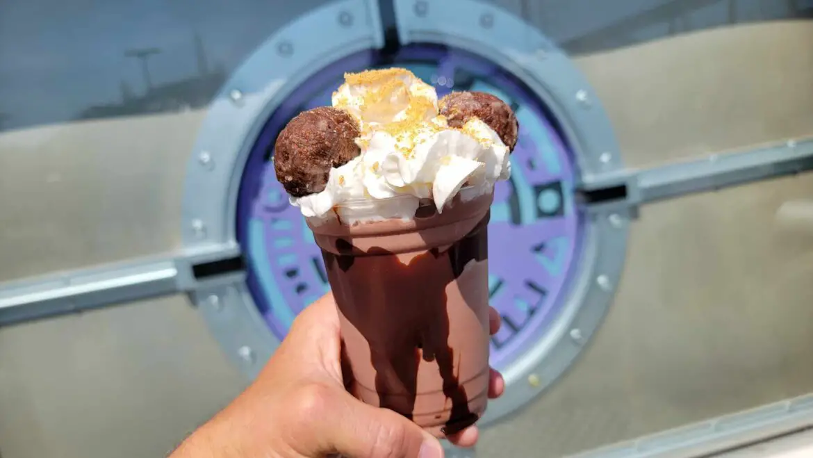 New Asteroid Shake at Auntie Gravity’s in the Magic Kingdom