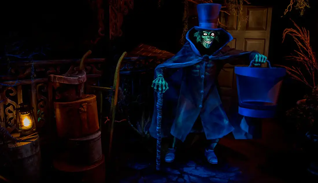Haunted Mansion Reopens After Refurbishment with No Hatbox Ghost