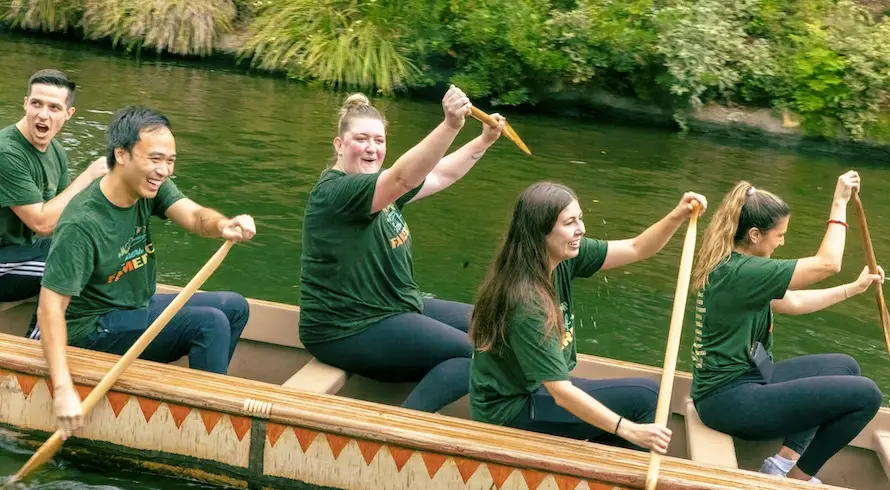 First-Time Cast Member Team Wins at Disneyland Resort Canoe Races