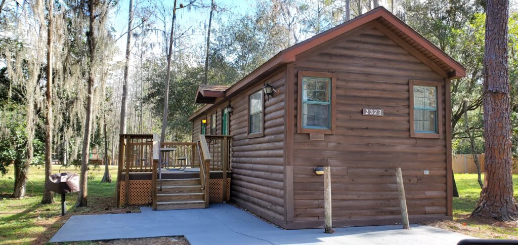 current-fort-wildereness-cabin