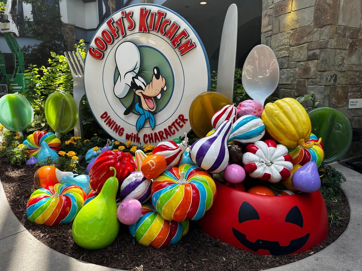 New Halloween Dining Experience at Goofy’s Kitchen