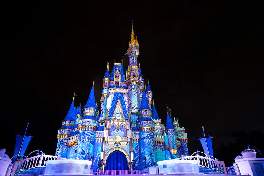 NEW Frozen Holiday Surprise Coming to the Magic Kingdom