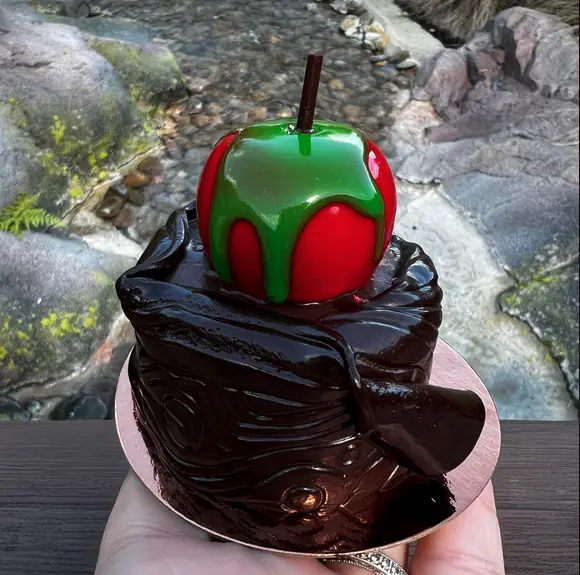 Haunted-Forest-Apple-Mousse-cover