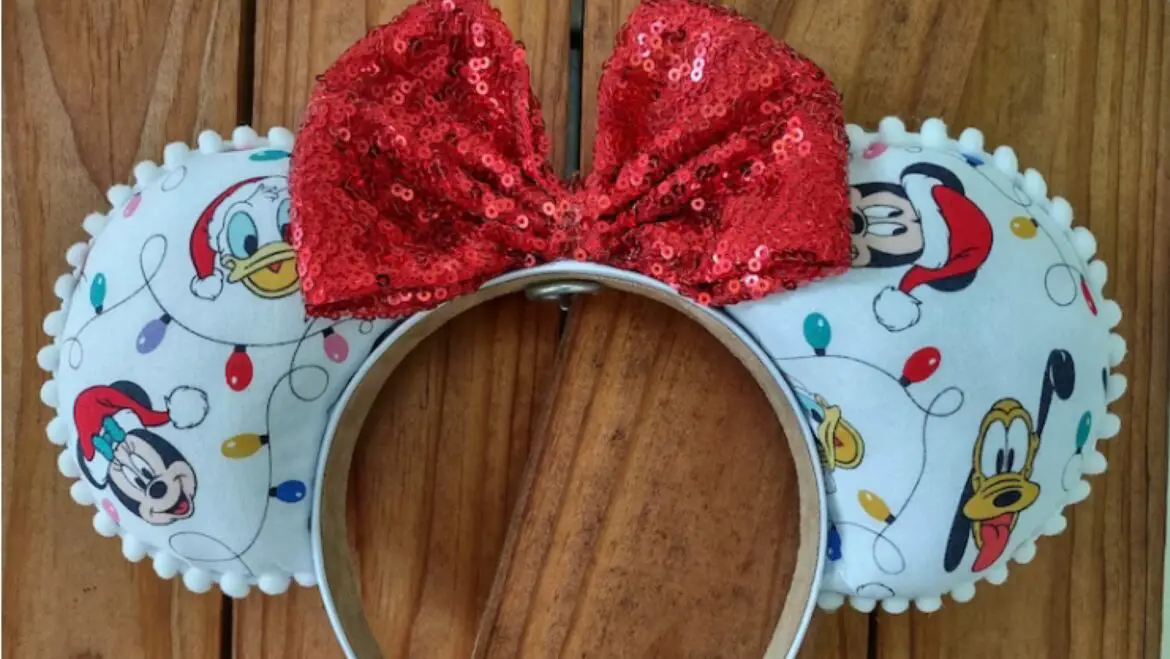 Festive Mickey And Friends Christmas Minnie Ears For This Holiday Season!