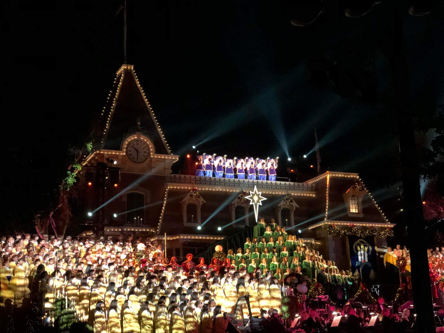 Candlelight Processional 2023 Dates Announced for Disneyland Chip and