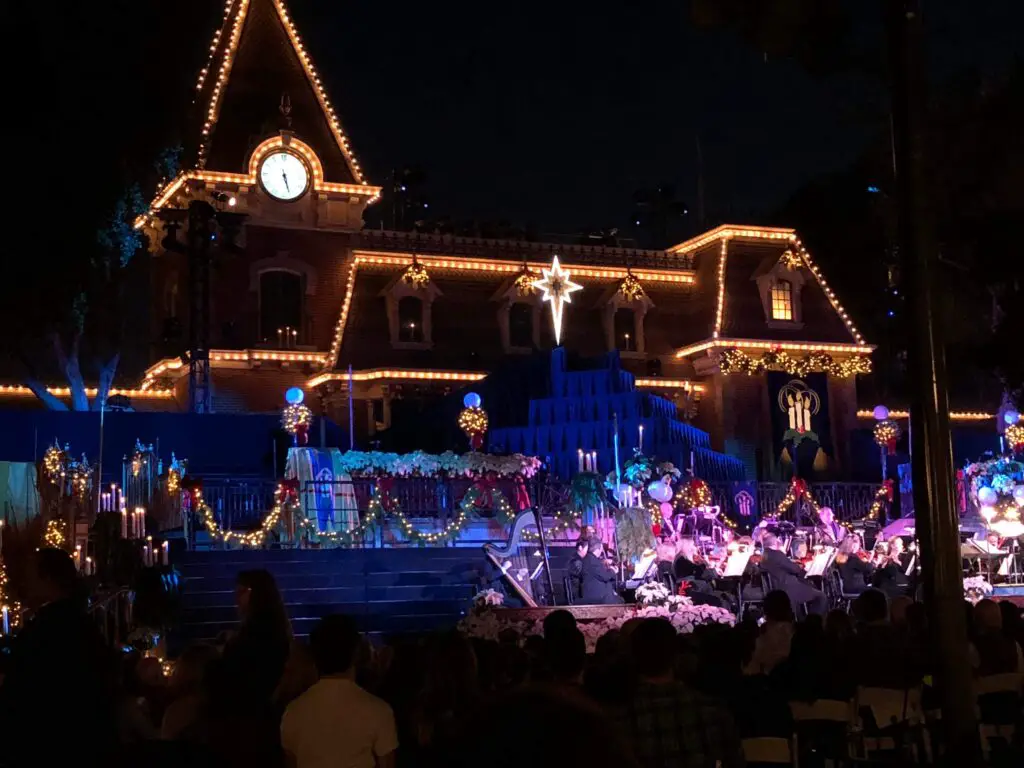 Candlelight Processional 2023 Dates Announced for Disneyland Chip and