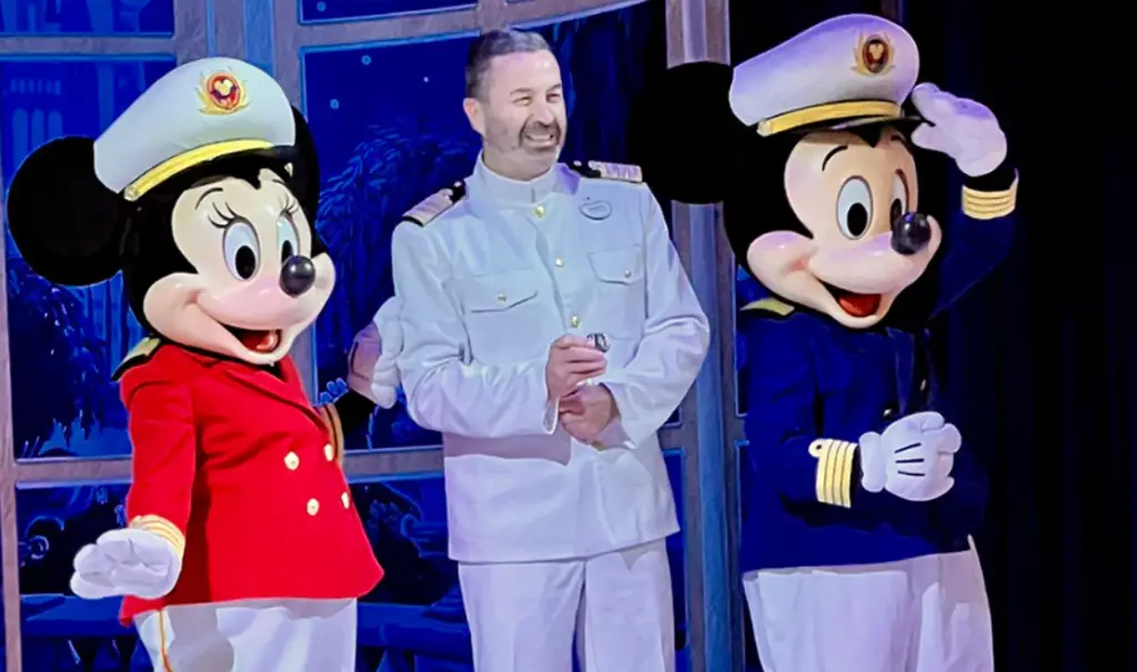 Disney Treasure Cruise Director