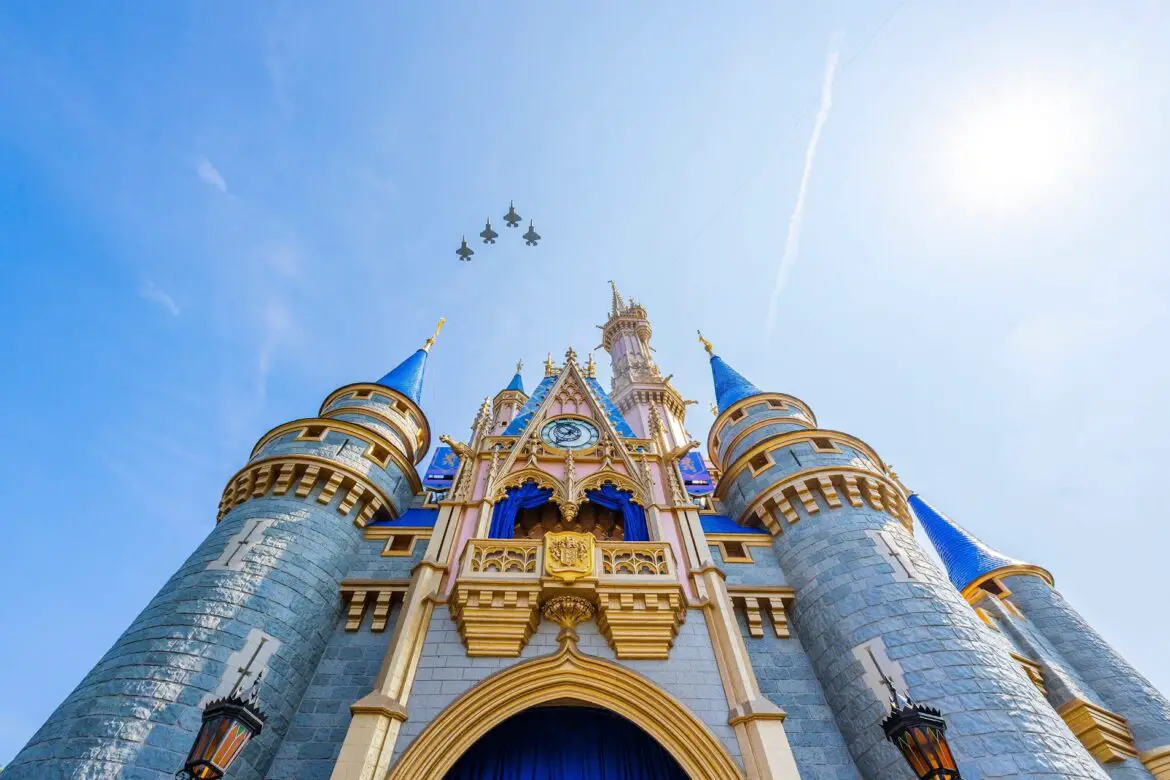 U.S. Air Force Thunderbirds Flyover of the Magic Kingdom on October 30th