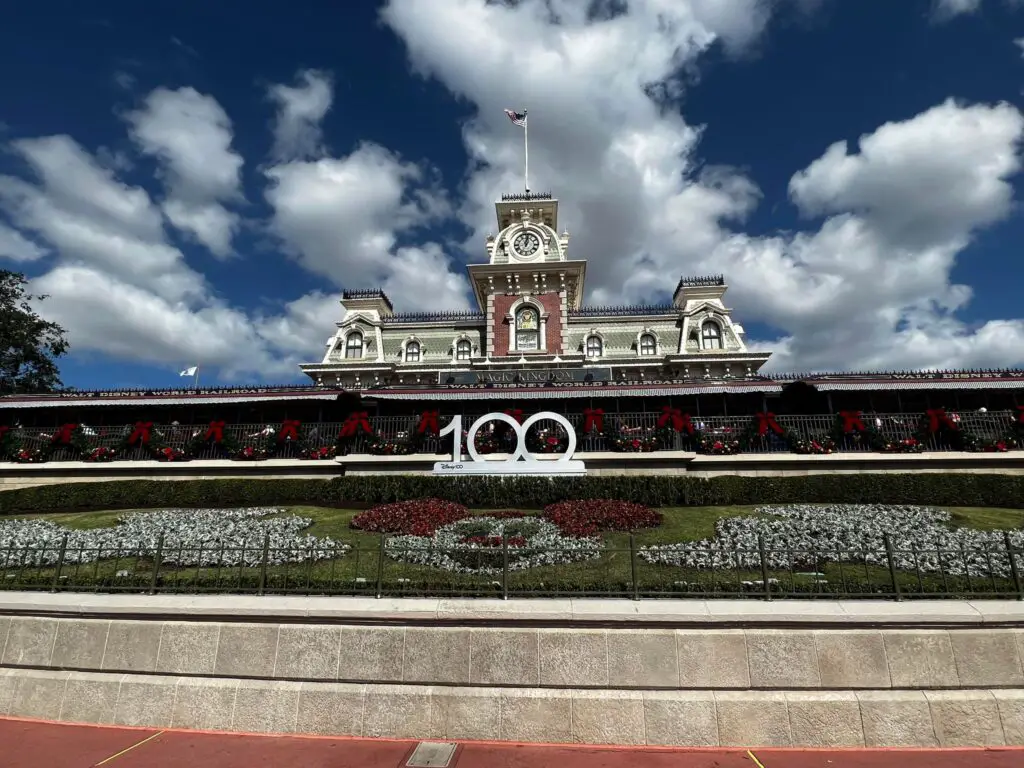 Christmas-Decorations-have-Arrived-at-the-Magic-Kingdom-for-the-2023-Holiday-Season